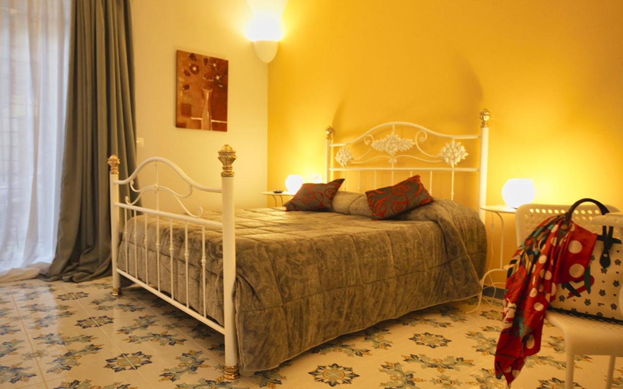 Bed and Breakfast Domus Vilu Ночера-Суперьоре Экстерьер фото